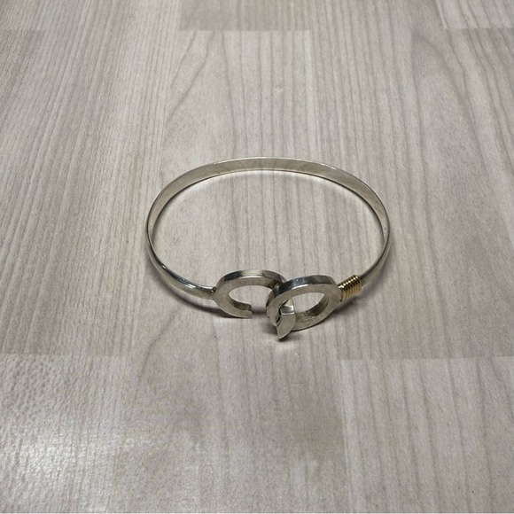 14k and 9.25 Silver Knot Bangle Bracelet - Picture 1 of 4